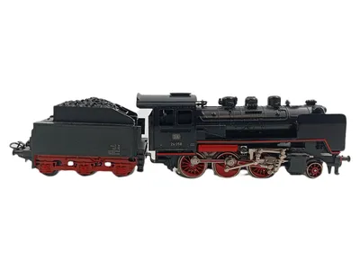 Märklin Modelleisenbahn Dampflokomotive BR 24 058 mit Tender Schwarz