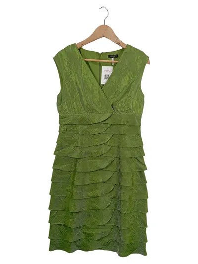 Mariposa Damen Kleid Gr. 38 Grün Rüschen Festlich Elegant V-Ausschnitt