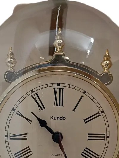 Kundo Tischuhr Quartz Drehpendel Glasdom Klassisch Vintage Gold 22cm