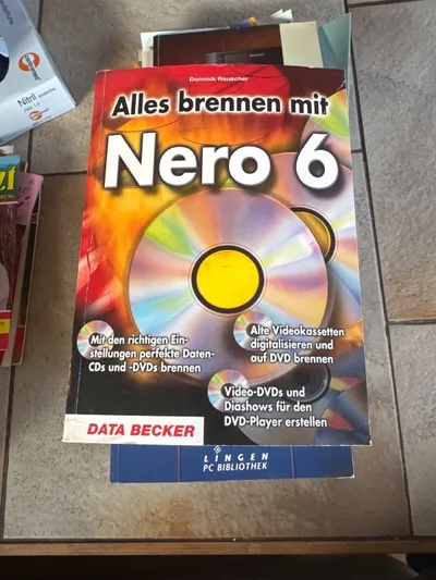 DATA BECKER Nero 6 Brennen CDs DVDs Videos Digitalisieren IT Buch Reuscher