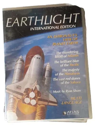 Earthlight International Edition DVD Dokumentation Weltraum Astronauten