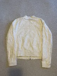 Costes Damen Bomberjacke Gr. 34 XS Weiß Spitze Florales Muster Feminin 3