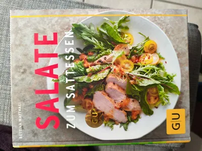 GU Kochbuch Salate zum Sattessen Bettina Matthaei Rezeptbuch Hauptmahlzeit