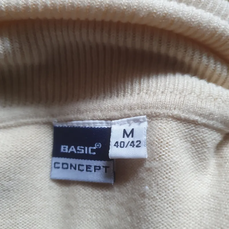 Basic Concept Damen Strickpullover Rollkragen Beige Gr. 40 L 3