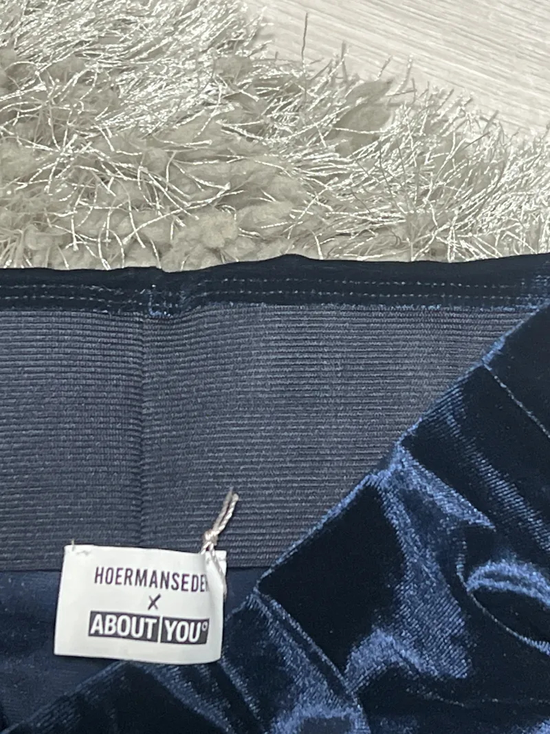 ABOUT YOU Minirock Damen Gr. 36 Blau Samt-Optik Raffung Schnallen 4