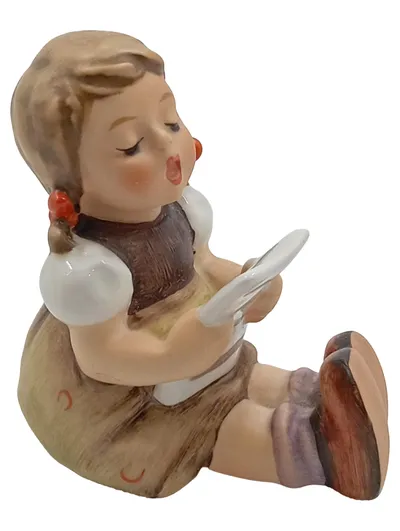 Goebel Dekofigur Mädchen mit Buch sitzend Keramik 7 cm Mehrfarbig