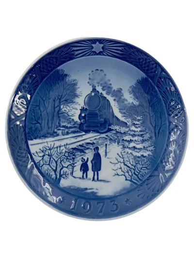 Royal Copenhagen Wandteller 1973 Hjem til Jul Porzellan Blau Weihnachten