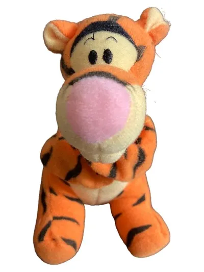 Disney Tigger Plüschtier Kuscheltier Winnie Pooh Orange 15 cm