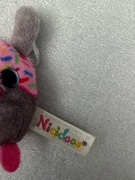 NICI NICIdoos Schlüsselanhänger Plüschtier Kuscheltier Fantasiefigur Grau 9 cm