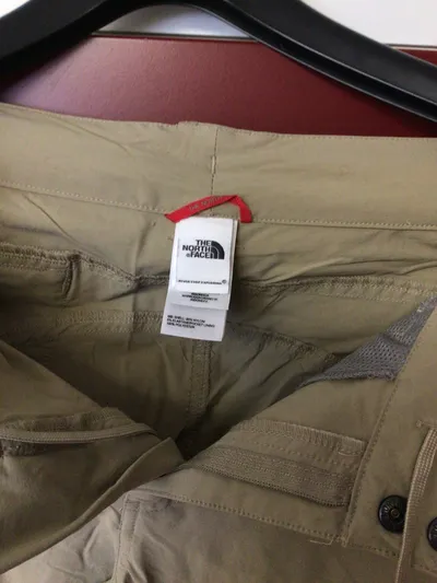The North Face Damen Outdoorhose Zip-Off Wanderhose Gr. 38 Beige