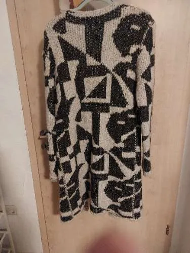 CARTOON Damen Strickjacke Cardigan Gr. L Grau Geometrisch Lang