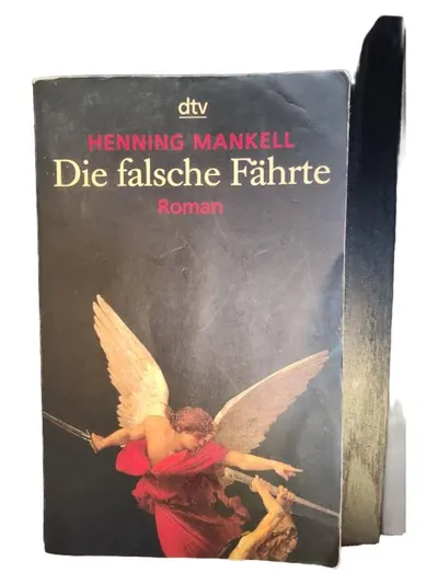 Die falsche Fährte Henning Mankell Wallander Krimi Roman dtv