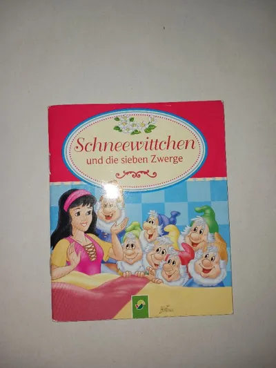Schneewittchen und die sieben Zwerge Brüder Grimm Kinderbuch Märchenbuch