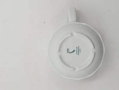 Graf von Henneberg Kaffeetasse Tasse Porzellan Weiß Klassisch