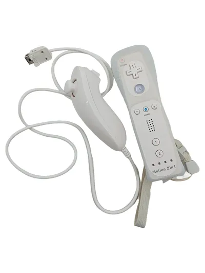 Nintendo Wii Remote Motion 2in1 Controller + Nunchuk Weiß