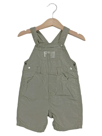 C&A Kinder Latzhose Kurz Gr. 74 Oliv Baumwolle Schriftzug