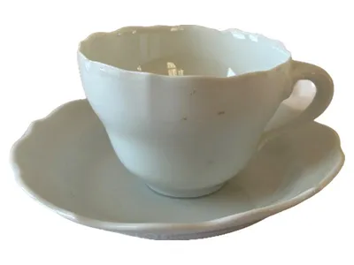 Hutschenreuther Tasse und Unterteller Porzellan Weiß Klassisch Kaffeetasse