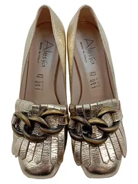 Alesya Damen Sandaletten Pumps Gold Metallic Fransen Kette Gr. 36 Elegant 2