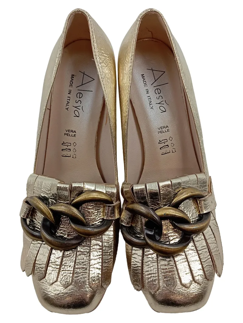 Alesya Damen Sandaletten Pumps Gold Metallic Fransen Kette Gr. 36 Elegant 2