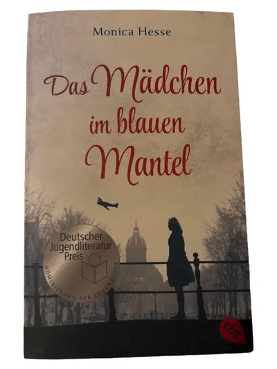 Das Mädchen im blauen Mantel Monica Hesse Historischer Roman Taschenbuch