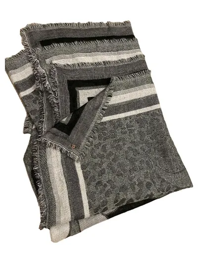 Esprit Wohndecke Grau 100x180 cm Fransen Tiermotiv Modern