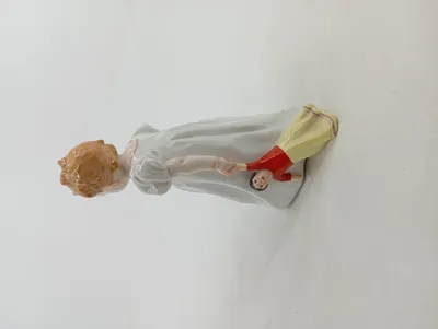 Meissen Porzellanfigur Kind mit Puppe 73375 Weiß Klassisch