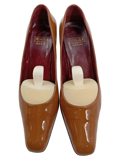 Bruno Magli Classic Damen Pumps Lackleder Braun Gr. 37