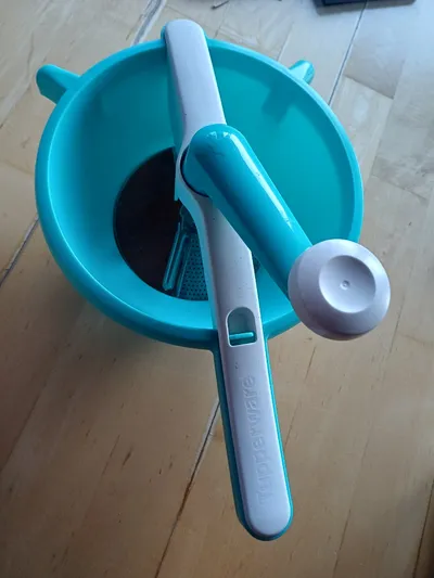 Tupperware Kartoffelpresse Passiermühle Flotte Lotte Türkis Kunststoff