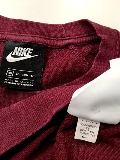 Nike Damen Sweatshirt Pullover Langarm Bordeaux Rot Logo Gr. XS
