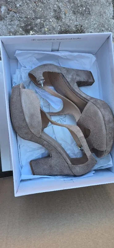 Alesya Damen Plateausandalen Beige Leder Gr. 38 Blockabsatz Elegant 6