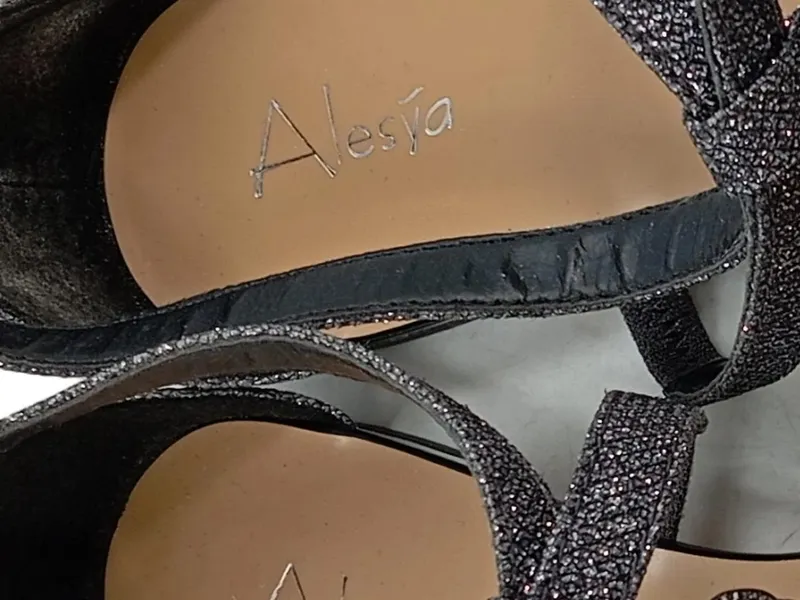 Alesya Sandaletten Damen Grau Glitzer Rosen Applikation Gr. 36 Elegant 6