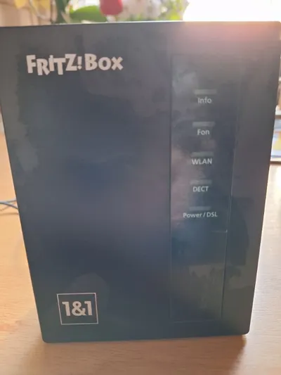 AVM FRITZ!Box 7412 WLAN Router Schwarz 1&1 Edition inkl. Zubehör