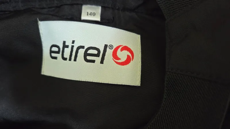etirel Skihose Kinder Gr. 140 Schwarz mit Trägern Sportlich 2