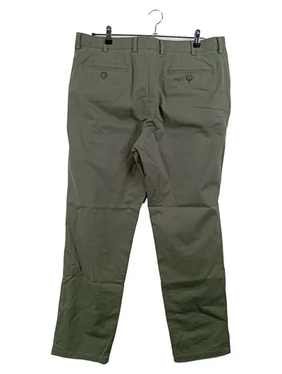 Charles Tyrwhitt Herren Stoffhose Chino Oliv Gr. W38 L32 Casual