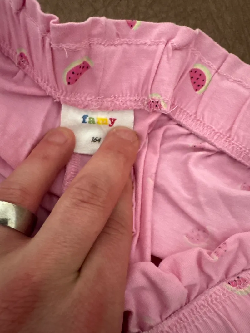Famy Kinder Mädchen Shorts Rosa Gr. 164 Wassermelonen Muster Casual 3