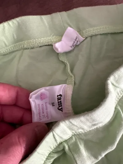 Famy Kinder Mädchen Shorts Radlerhose Grün Gr. 164 Basic Baumwolle