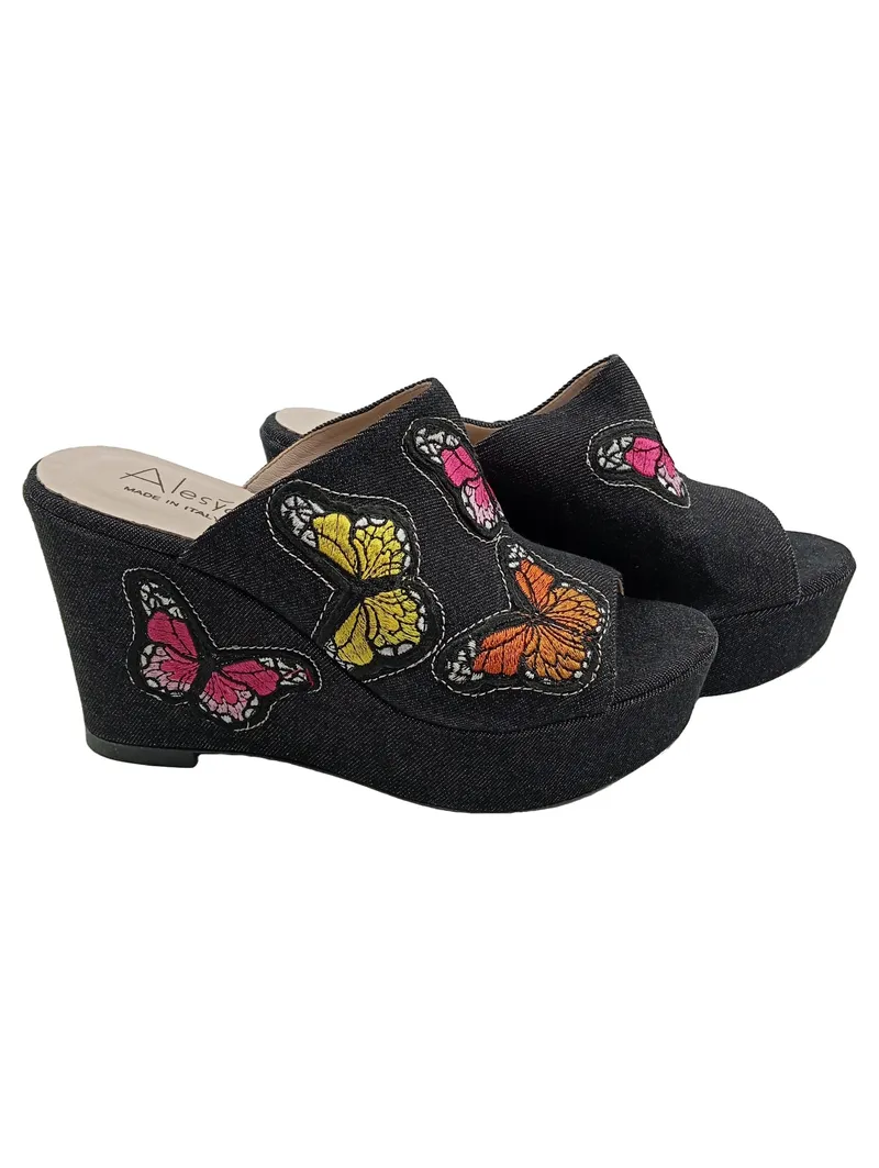 Alesya Damen Pantoletten Plateau Schwarz Schmetterling Gr. 38 Bohemian 1