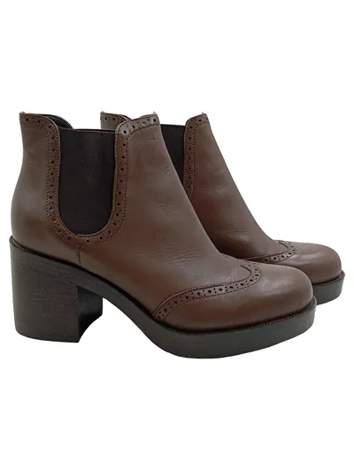 Alesya Damen Stiefeletten Chelsea Boots Braun Leder Gr. 40 Absatzschuhe