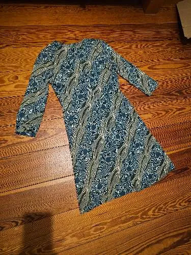 3 Suisses Damen Sommerkleid Gr. 38 Grün Floral V-Ausschnitt Viskose