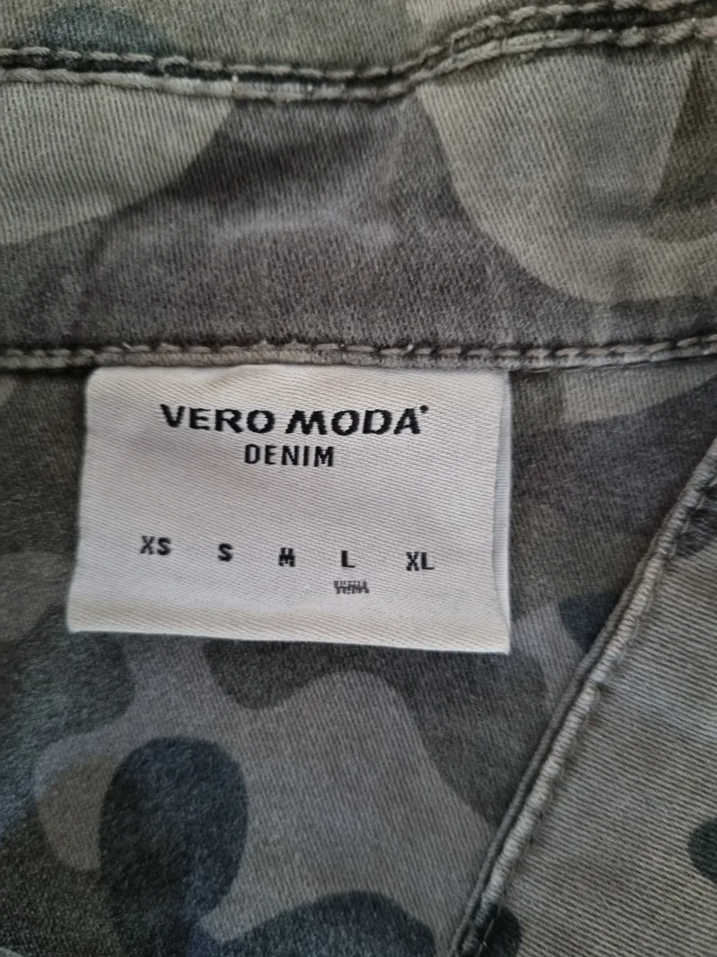 Vero Moda Damen Arbeitsjacke Camouflage Grün Gr. 34 XS Casual 3