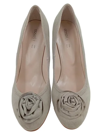 Obsel Damen Pumps Elegant Beige Gr. 39 Blumen Applikation
