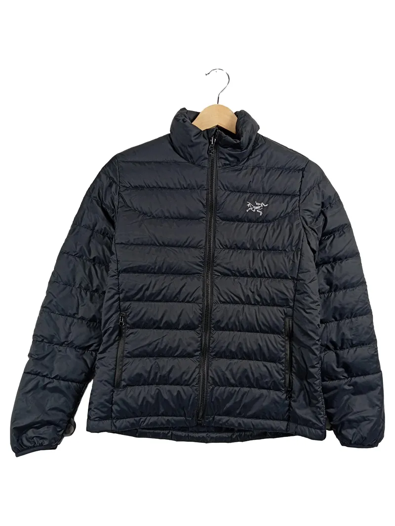 Arc'teryx Steppjacke Daunenjacke Damen Gr. 38 M Schwarz Outdoor 1