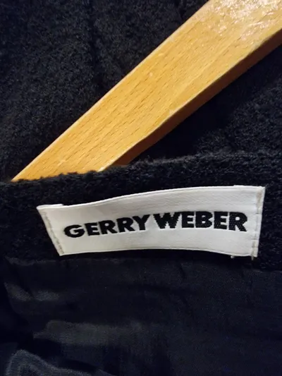 Gerry Weber Damen A-Linienrock Schwarz Gr. 46 Wolle Klassisch Business