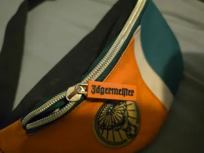 Jägermeister Bauchtasche Gürteltasche Orange Grün Logo Streetwear Unisex