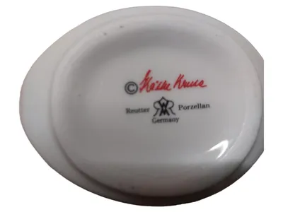 Käthe Kruse Vase Porzellan Weiß Kind Motiv Nostalgisch 10cm