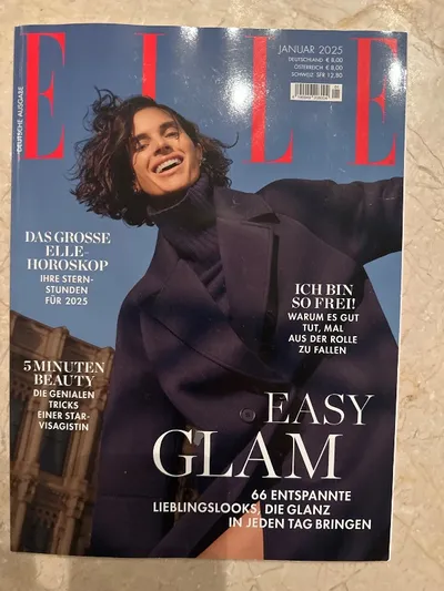 ELLE Zeitschrift Januar 2025 Deutsche Ausgabe Easy Glam Horoskop Beauty