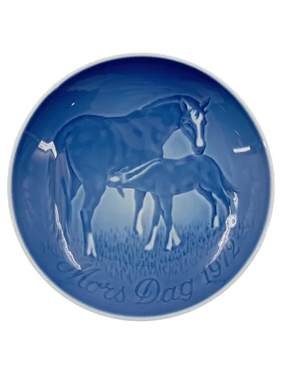 Bing & Grøndahl Sammelteller Muttertag 1972 Pferd Blau Porzellan Dänemark