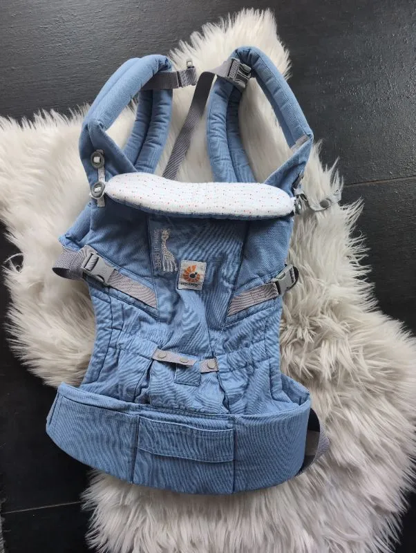 Ergobaby Omni 360 Babytrage Sophie la Girafe Edition Baumwolle Blau 2