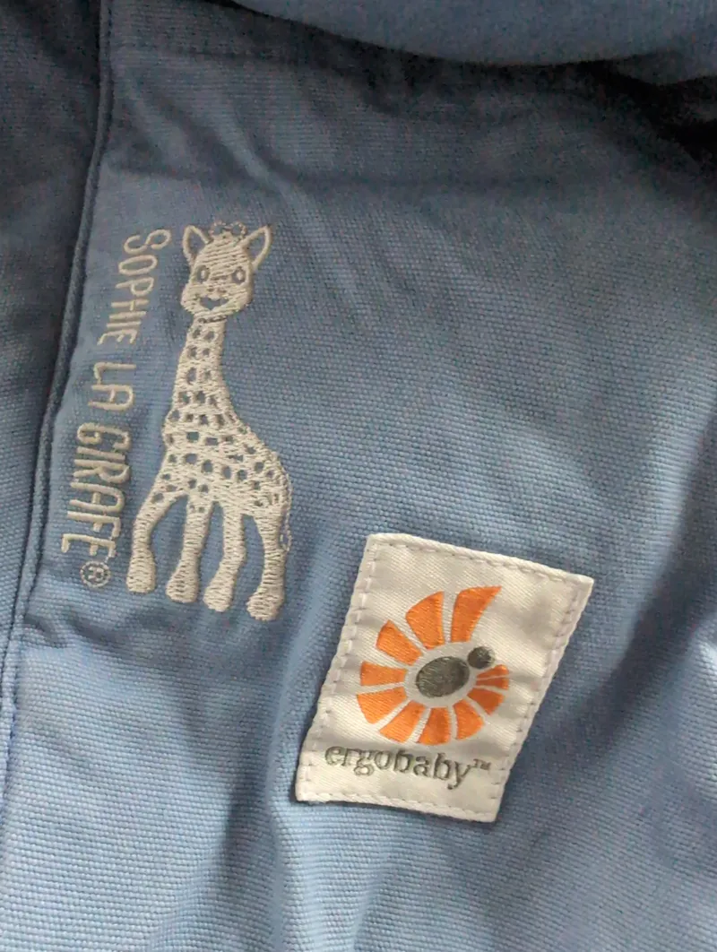 Ergobaby Omni 360 Babytrage Sophie la Girafe Edition Baumwolle Blau 3