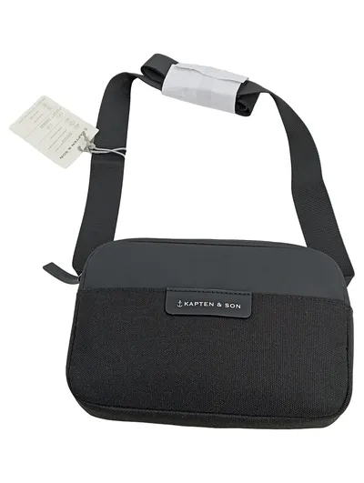 Kapten & Son Umhängetasche Crossbody Bag Schwarz Polyester Minimalistisch